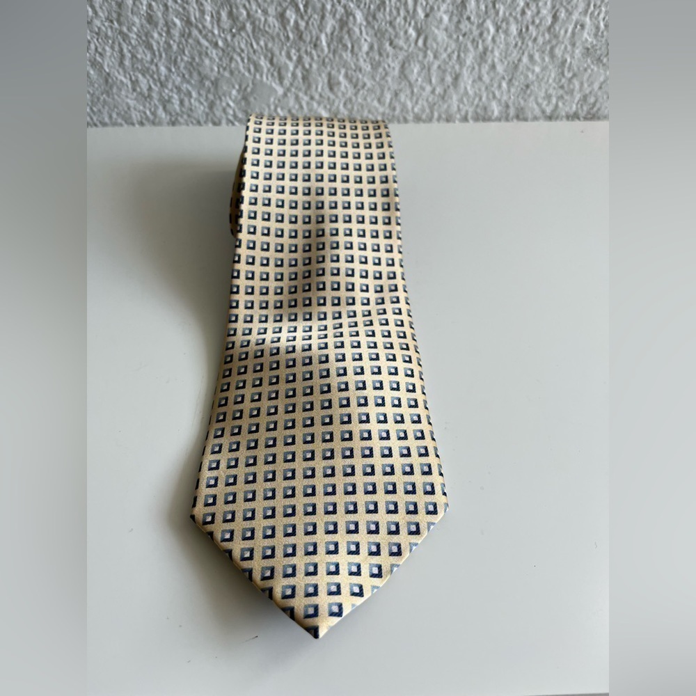 VANDERBILT 100% Silk Necktie Tie Yellow with Blue Square Print